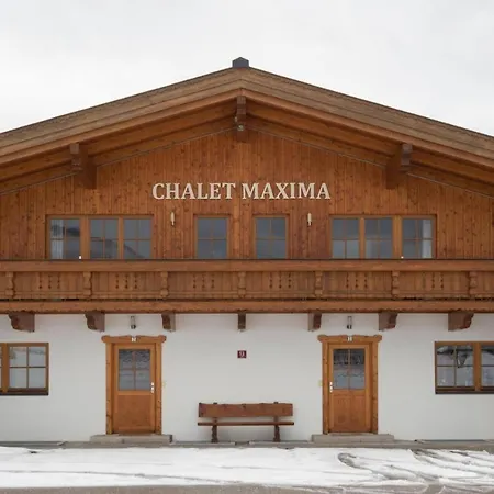 Maxima Apartment