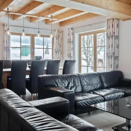 Apartment Maxima